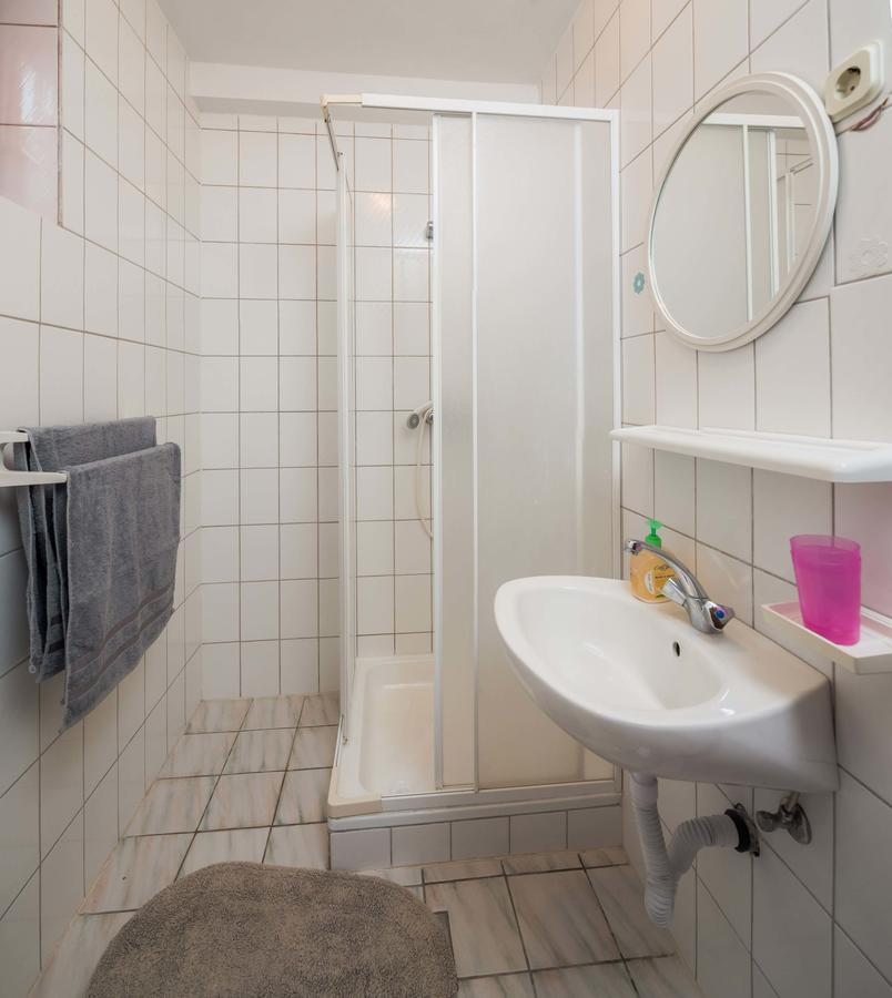 Apartments Loncar Seget Vranjica Extérieur photo